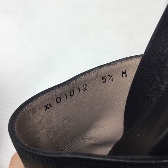 Stuart Weitzman Studio Mules (A8) - Picture 8 of 8